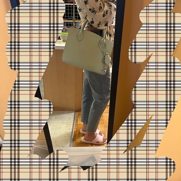 Samantha Thavasa bag - Picture 7 of 8